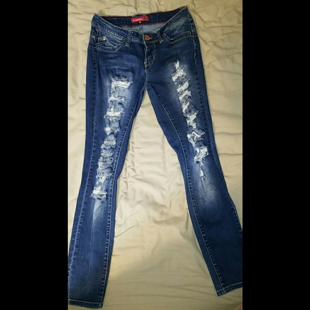 Ripped Skinny Jeans